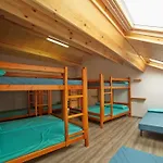 Hostel Pereiro Melide